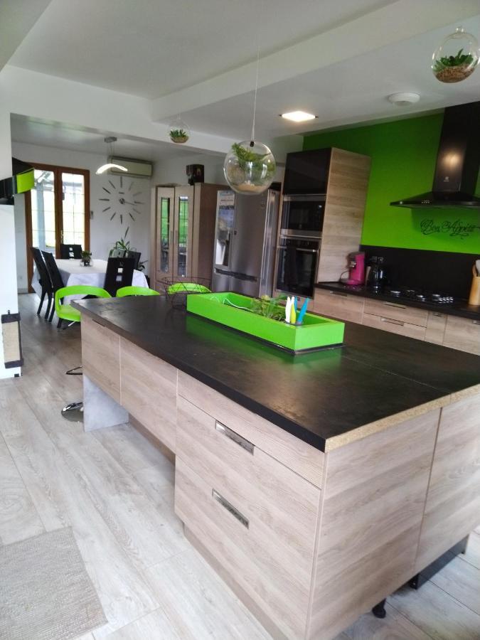 Agreable Chambre Double Avec Salle D'Eau Privative Le Mesnil-Theribus Экстерьер фото